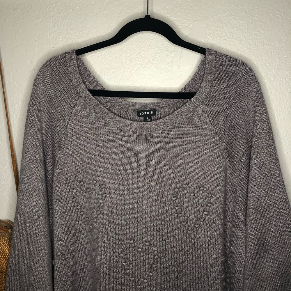 Torrid Grey Rib Textured Heart Raglan Sweater 4x - Picture 7 of 10